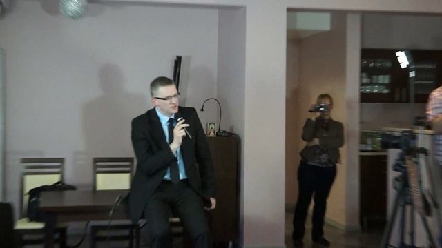 Grzegorz Braun w Brukseli cz2 смотреть онлайн