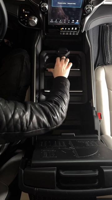 Юбилейный RAM 1500/PICKUP_OFFROAD_CENTER смотреть онлайн