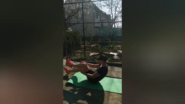 TRX Gluteal bridge on one leg. Ягодичный мост на одной ноге. смотреть онлайн