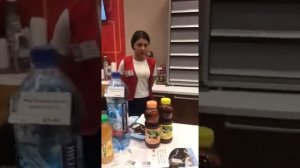 Накуреная продавщица