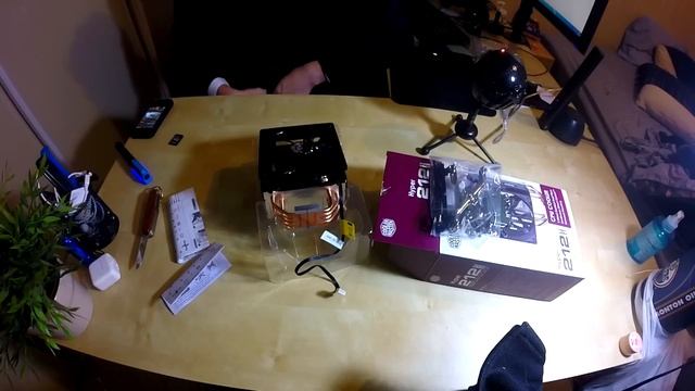 Best Budget CPU Cooler: Cooler Master 212 EVO [Tech] смотреть онлайн