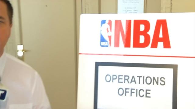 Georgia's Travis Leslie and Trey Thompkins and the NBA Draft смотреть онлайн