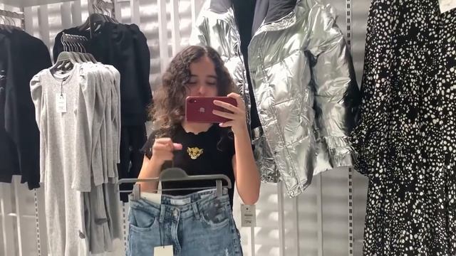 Иду с подругами в магазин. Вы со мной? Сильвия Санчез!!! смотреть онлайн