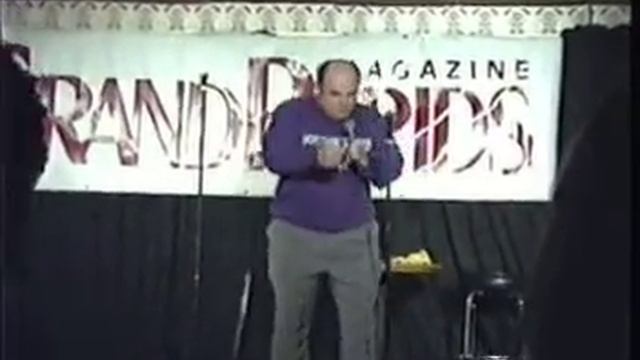 Marn Comedy Advertising смотреть онлайн