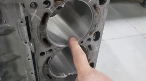 Гильзовка блока BMW с малым натягом и сохранение теплопередачи.