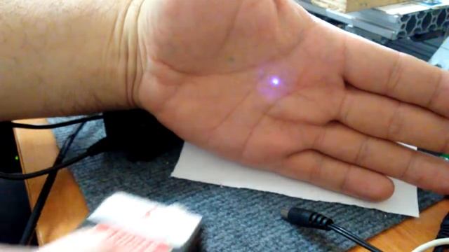 Диод лазера 405nm 300 мВт больше не жоот... смотреть онлайн