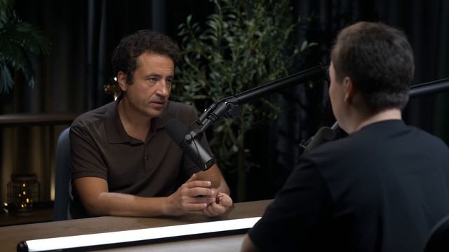 СВЯЗНОЙ / Часть 2 / МИЛЛИАРДЕР из FORBES о смысле ЖИЗНИ после СВЯЗНОГО / Максим Ноготков смотреть онлайн