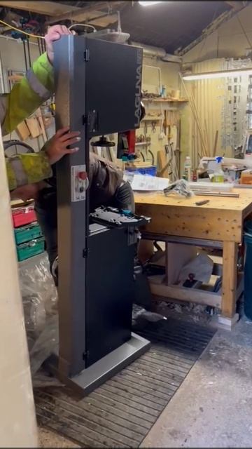 New Toy Laguna 14bx Bandsaw