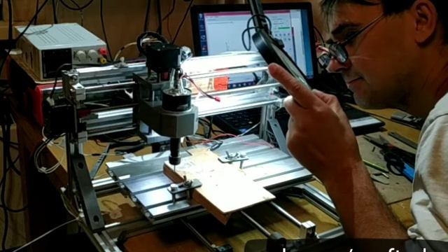 Станок с ЧПУ в помощь радиолюбителю. смотреть онлайн