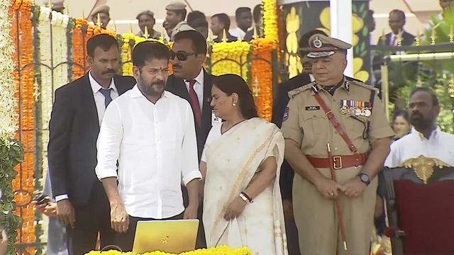 Hon'ble CM Sri. A.Revanth Reddy will participate in Telangana Formation Day at Parade Grounds смотреть онлайн