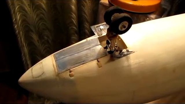 Ан-148 RC Створки носовой стойки смотреть онлайн