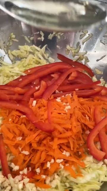 Маринованная капуста / Pickled cabbage смотреть онлайн