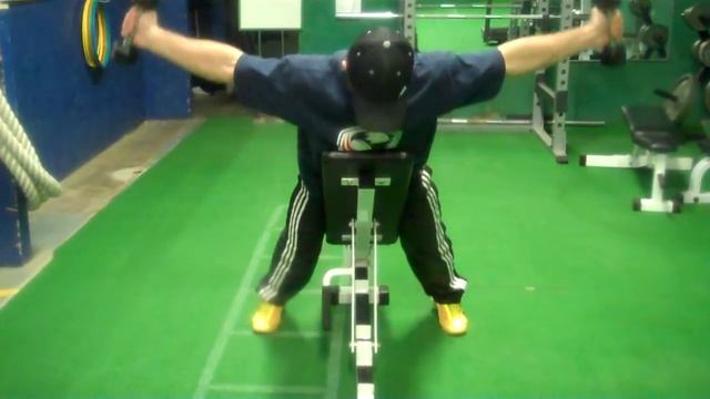 Shoulder Ys Ts Ls смотреть онлайн