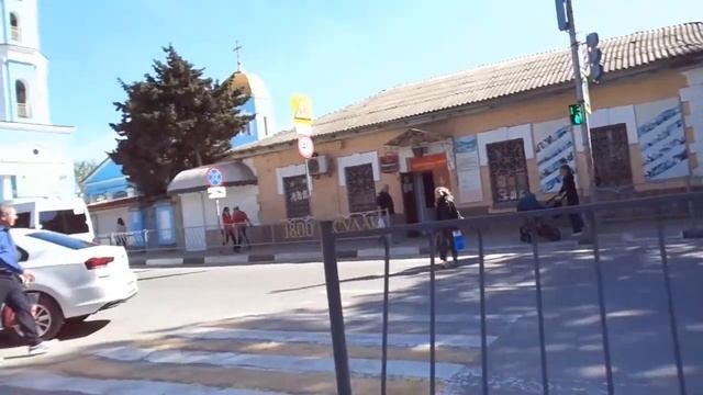 Судак, утро 17 мая 2022 года. Улица Маяковского и Ленина. смотреть онлайн