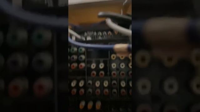 How to connect 2 receiver using same sound