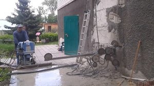 Канатная резка железобетона