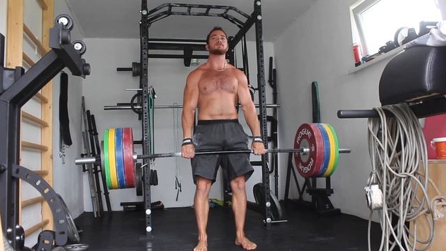 The Deadlift  180KG X 5 X 5