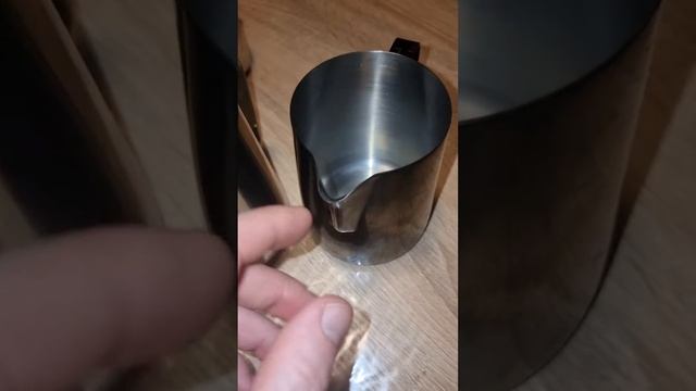 MHW-3BOMBER 3.0 vs 5.0 смотреть онлайн