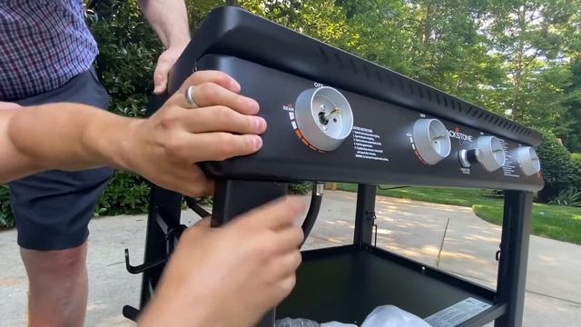 BLACKSTONE 36” Culinary Griddle - Unboxing & Assembly смотреть онлайн