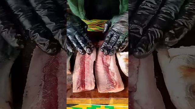 Как Почистить Селёдку от костей 2 Быстрых и Простых Способа! смотреть онлайн