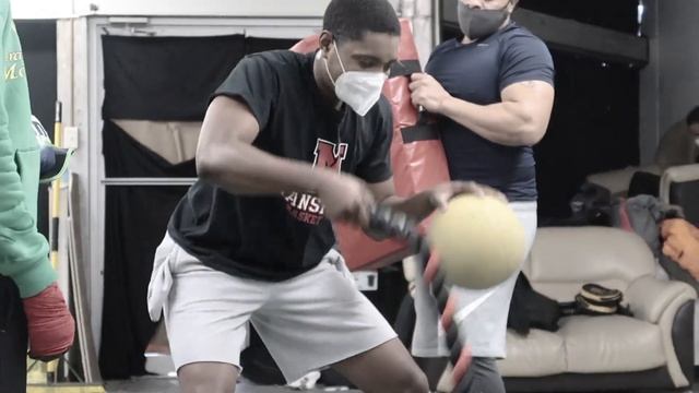 No U-Turns S1 EP1 "The Good The Bad The Ugly" смотреть онлайн