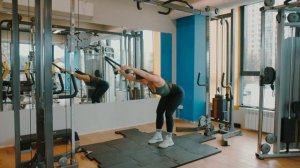 16 ПУЛОВЕР В ТРЕНАЖЕРЕ КРОССОВЕР