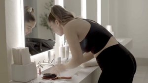 DO YOGA WITH CHLOE MARSHALL