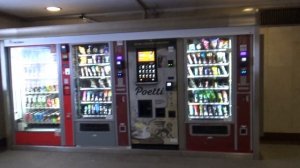 Вход в метро Трубная, Москва