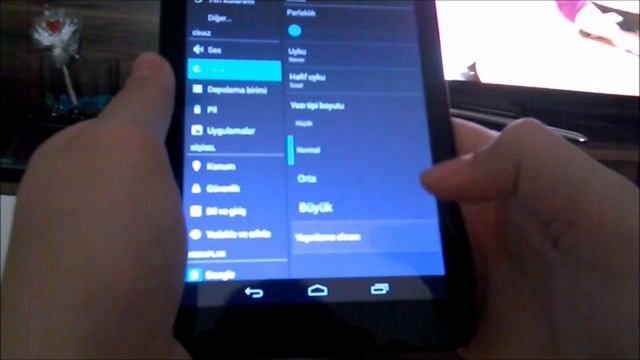 TABLET VEYA TELEFON KABLOSUZ ŞEKİLDE NASIL TELEVİZYONA BAĞLANIR-SİBER MEDYA смотреть онлайн