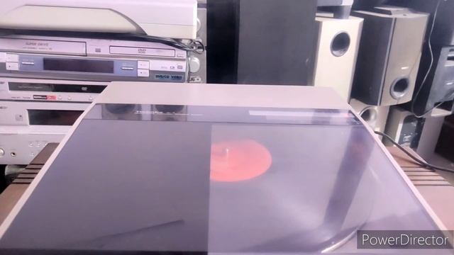 technics direct drive fully automatic  model no SL6 for sale price only 18000 my contact 9873741192