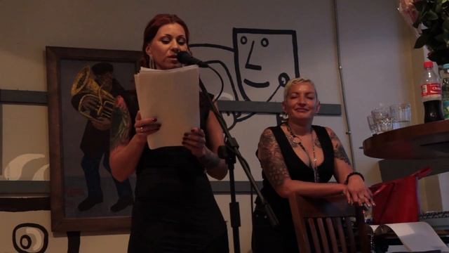 Лидия Раевская и Викец Самсонова в рюмочной Зюзино: Весна и пара баб