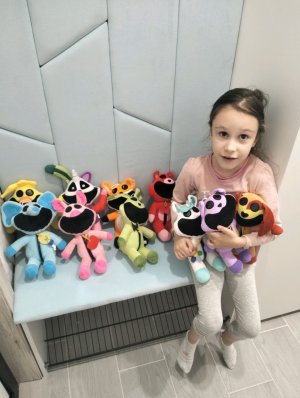 улыбающиеся твари и я Дарина ☺☺☺