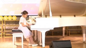 Захарова Арина, 10 лет. В.Гиллок. Фонтаны Рейна.