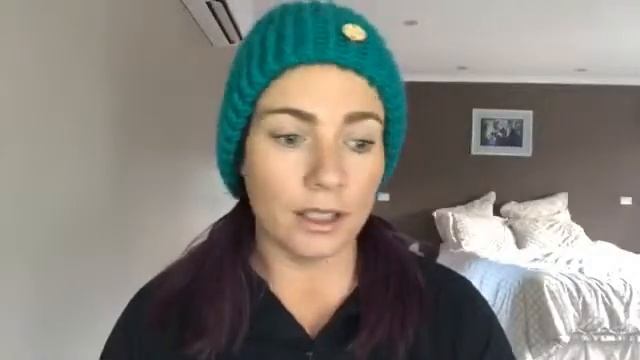 Which Essential Oils packs a PUNCH for Winter Wellness - doterra Oregano Essential Oil смотреть онлайн