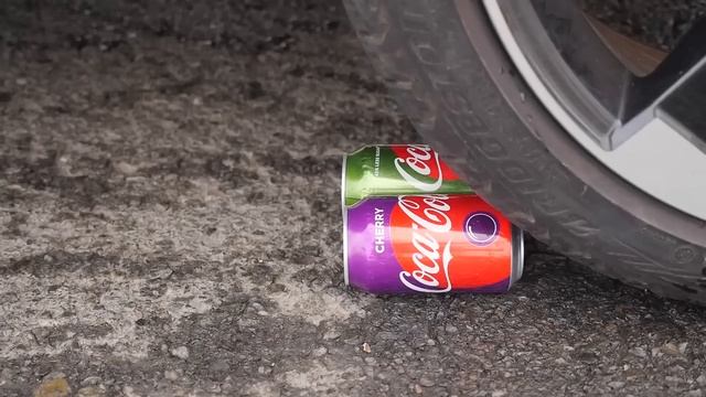 Coca Cola Different Fanta Mtn Dew, Pepsi,Sprite and Stretch Armstrong vs Mentos in Big Underground смотреть онлайн