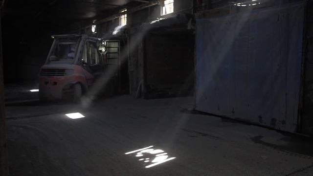 KION in the US: our customer Ernest Maier Block uses Linde trucks смотреть онлайн