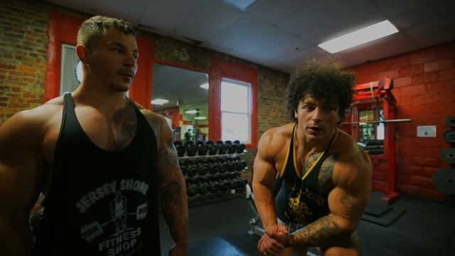 PREP DAY 1: ATTEMPTING BODYBUILDING смотреть онлайн