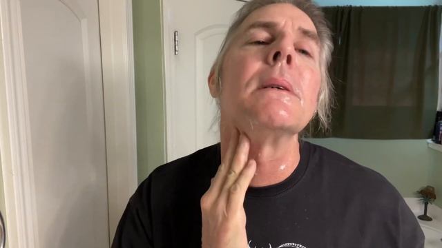 LEAF 🍃 SHAVE THORN RAZOR - VS - SUPPLY CO. 2.0 RAZOR - STIRLING EVIE SOAP - LETS GET SILKED OUT 🤣 смотреть онлайн