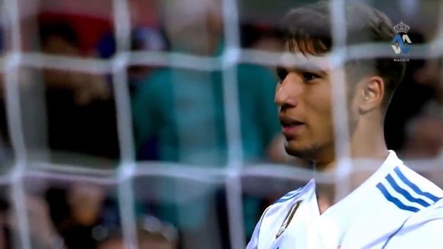 Real Madrid Menjauh Dari Puncak Klasemen Laliga ● Zidane Tegaskan Timnya Tak Merasa Kehilangan CR7 смотреть онлайн