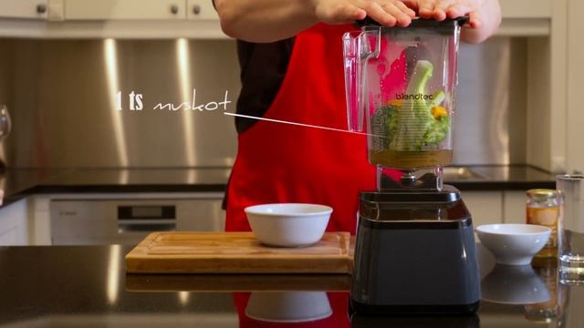 Gör din egna grönsakssoppa med hjälp av din Blender смотреть онлайн