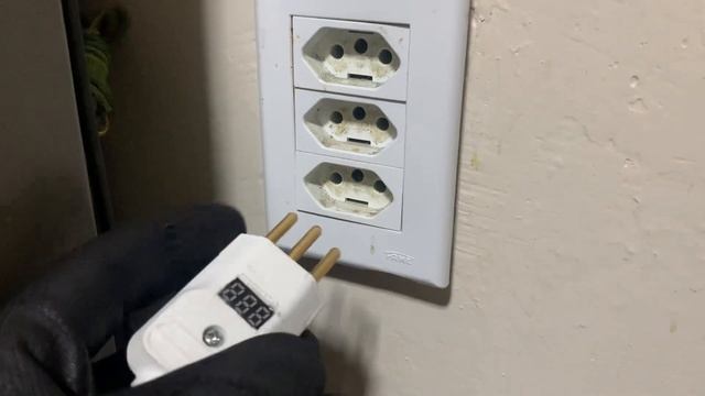 Aprenda a Identificar Voltagem da Tomada sem Multímetro. смотреть онлайн