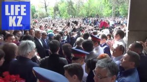 Похороны Батырхана Шукенова в Алматы