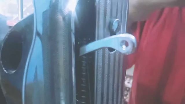 തയ്യൽ മെഷീനിൽ നൂൽ കയറ്റുന്നതെങ്ങനെ?|How to enter thread in tailoring machine? смотреть онлайн