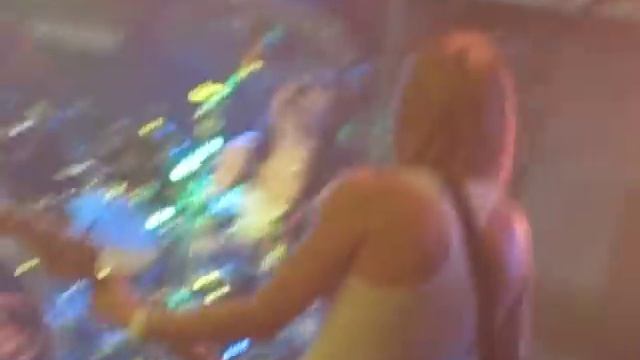 Ранетки 20 апреля клуб milk - Она одна смотреть онлайн