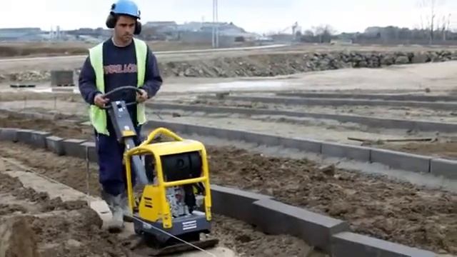 Placa Compactadora Atlas Copco LG160 смотреть онлайн