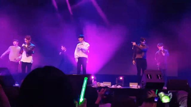 GOT7 - Hard Carry + Never Ever [Perth Fan Meet 2017] смотреть онлайн