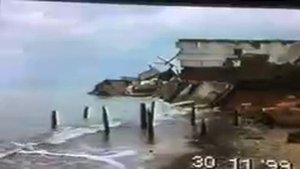 Берег Чëрного моря  Фрунзе_Сакский в 1999 г. Автор видео Анатолий Сыч