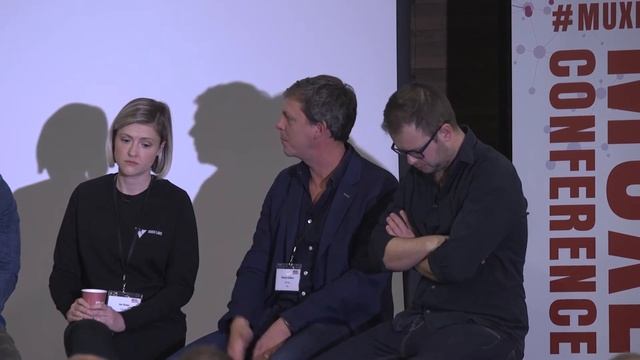 Designing for Voice - Panel Discussion смотреть онлайн