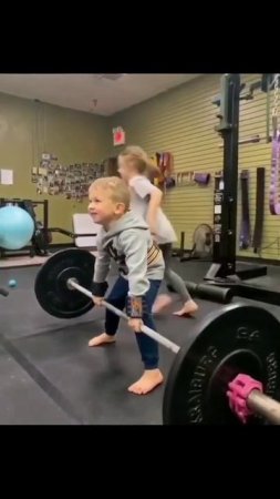 Omg 😱 5 year kid lifting deadlift 👆|| Crazy reaction of kid after lifting 😳🔥|| Fitness craze 💪