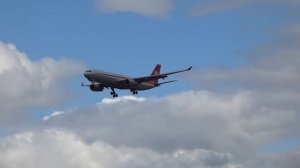 Посадка Airbus A330-200F Sichuan Airlines в Шереметьево